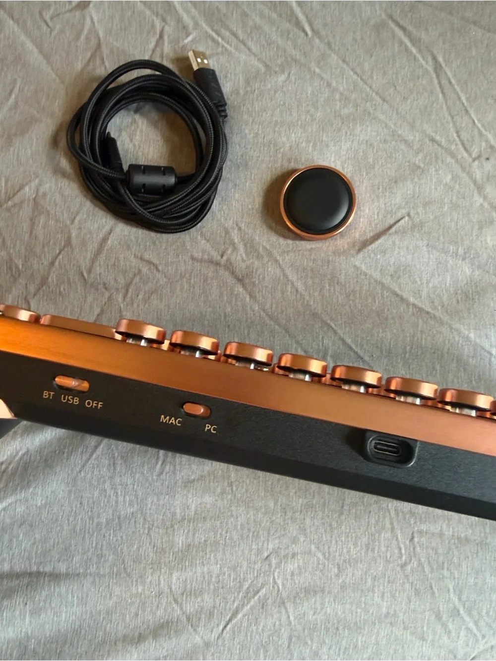 Retro Mechanical USB Keyboard in Metallic Orange